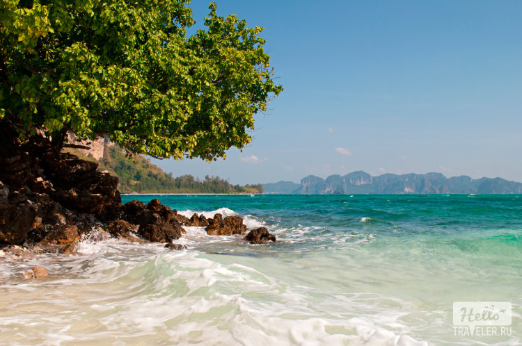 Каменистый пляж Koh Mor